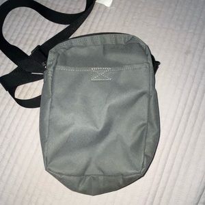 Nike Unisex Heritage Crossbody bag